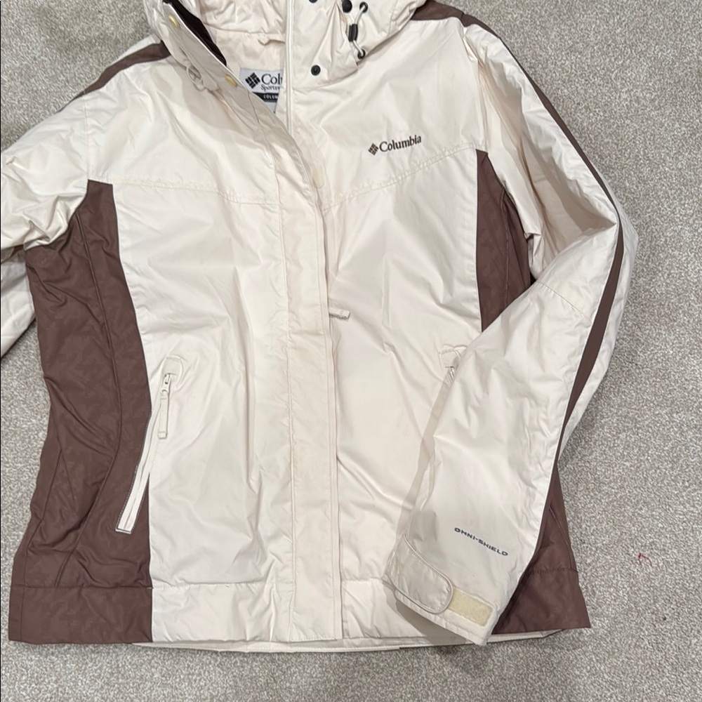 Columbia Off-White and Chocolate Jacket